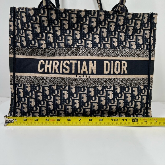 Dior Womens Medium Dior Book Tote Bag Oblique Motif Cotton Ercu/Blue Pre-Owned - Picture 11 of 15